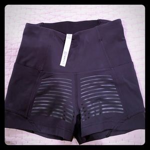 Lululemon shorts- size 6